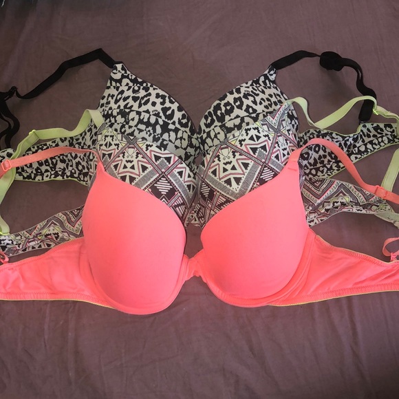 PINK Victoria's Secret Other - 3 VS bras